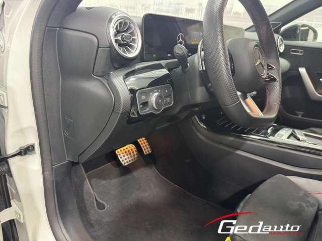 Mercedes-Benz A 180 d Automatic AMG Line Premium NIGHT FULL-LED NAVI