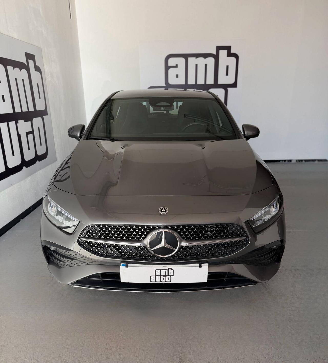 Mercedes-benz A180 AMG Line Premium