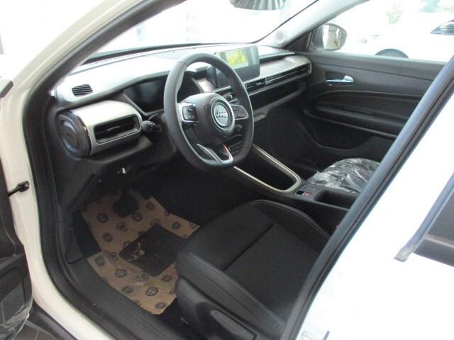 Jeep Avenger 1.2 Turbo 100 CV MHEV Altitude