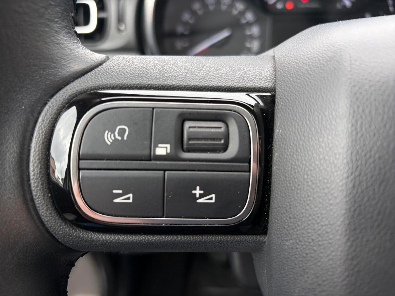 Citroen C3 BlueHDi 100 S&S Shine OK NEOPATENTATI 1 PROPIETARIO