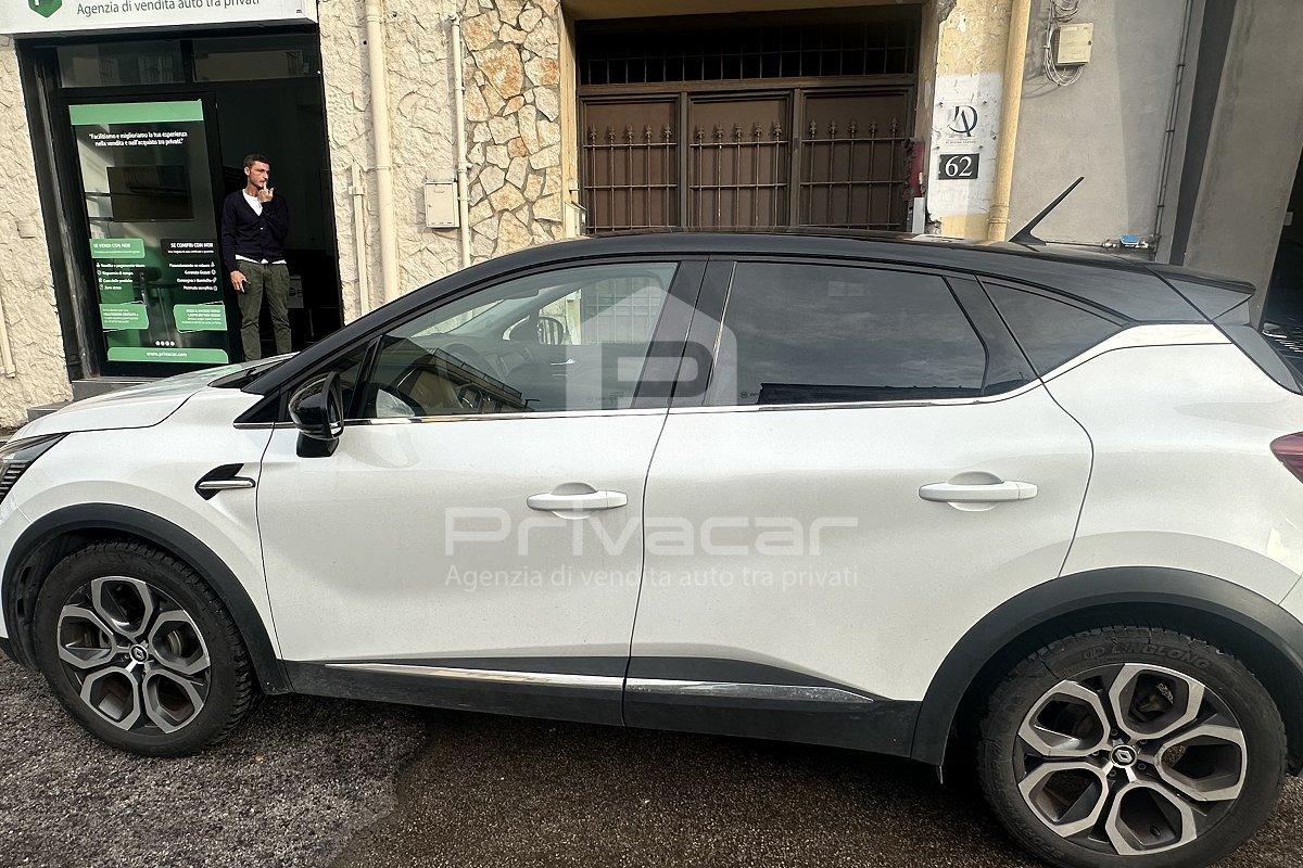 RENAULT Captur Full Hybrid E-Tech 145 CV Intens