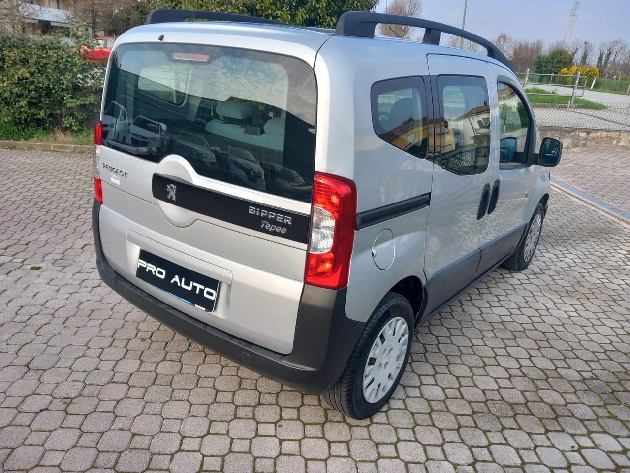Peugeot Bipper Tepee 1.3 HDi 75 FAP Stop&Start Outdoor