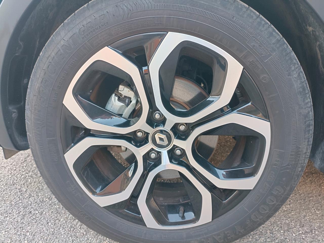 Renault Arkana Hybrid 145 CV Intens