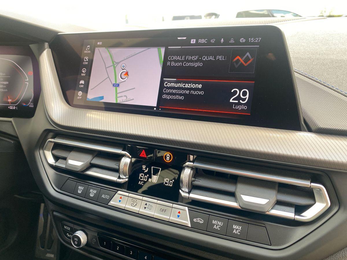 BMW Serie 1 F40 - M 135i xdrive auto