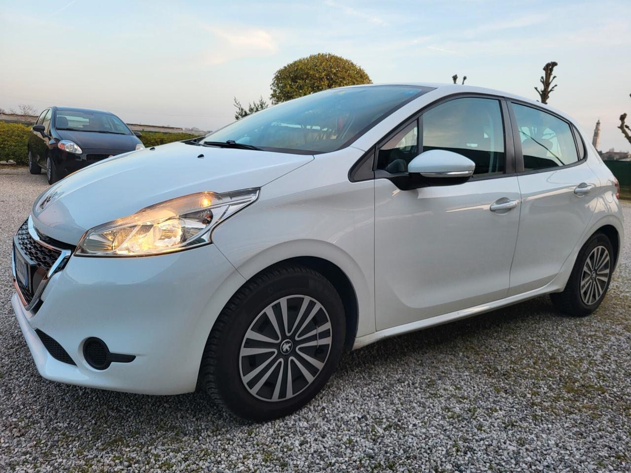 Peugeot 208 PureTech 68 5 porte Active