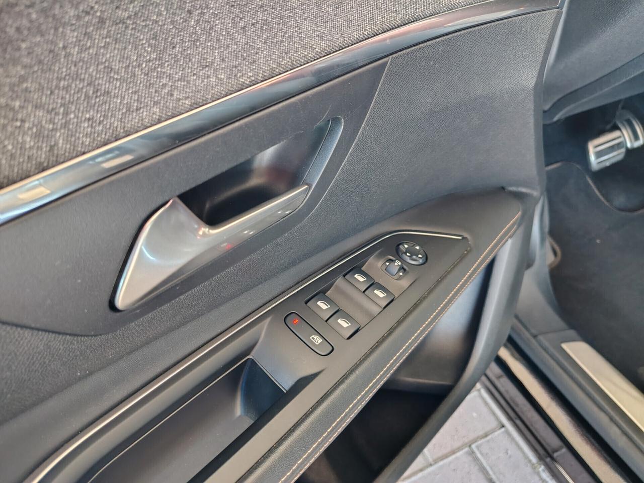 Peugeot 3008 BlueHDi GT Line Prezzo Reale