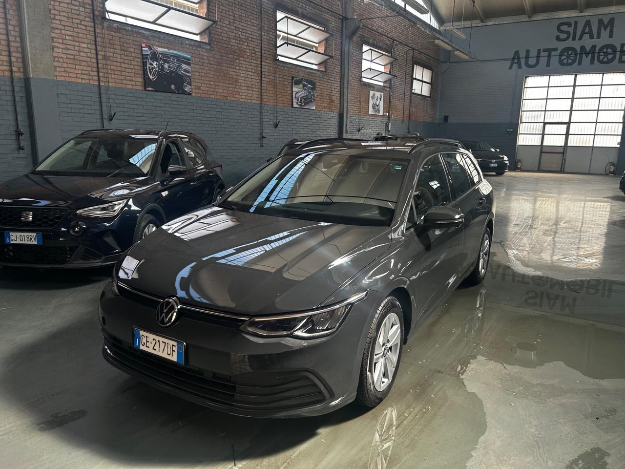 Volkswagen Golf variant 2.0 TDI 115 CV SCR Life Neopatentati