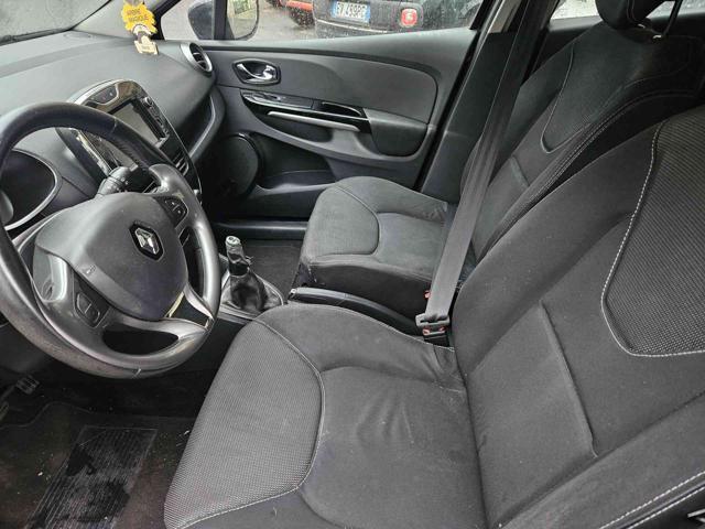 RENAULT Clio 1.5 dCi Costume National/LEGGI