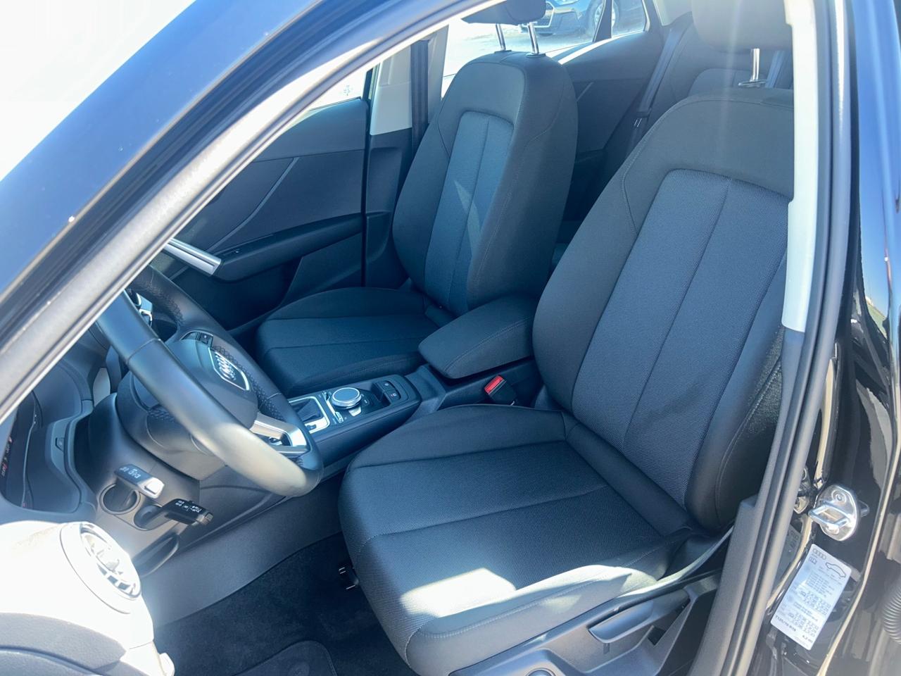 Audi Q2 30 TDI S tronic line Edition