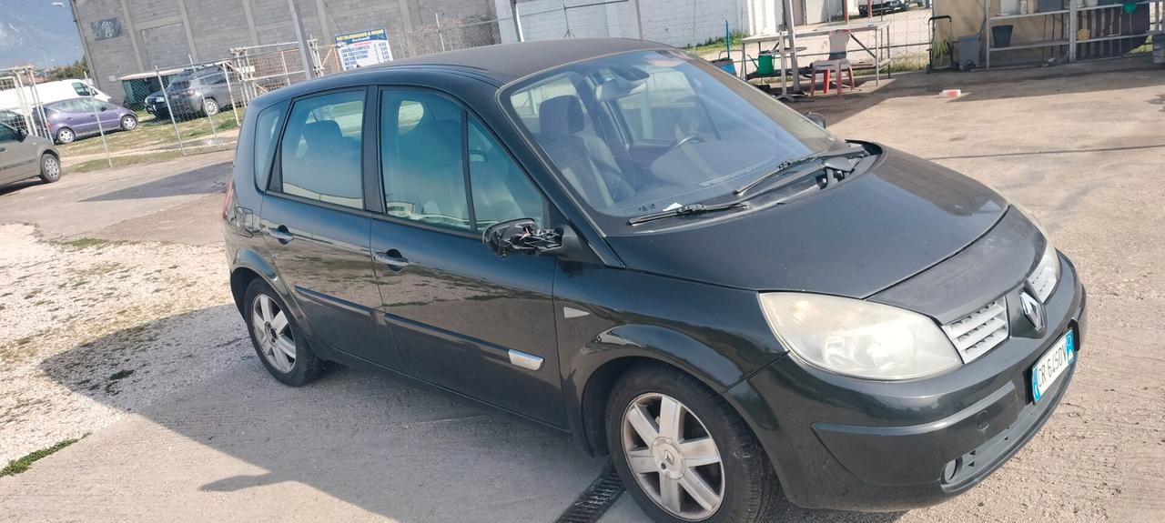 Renault Scenic Scénic 1.5 dCi/100CV Confort Authentique