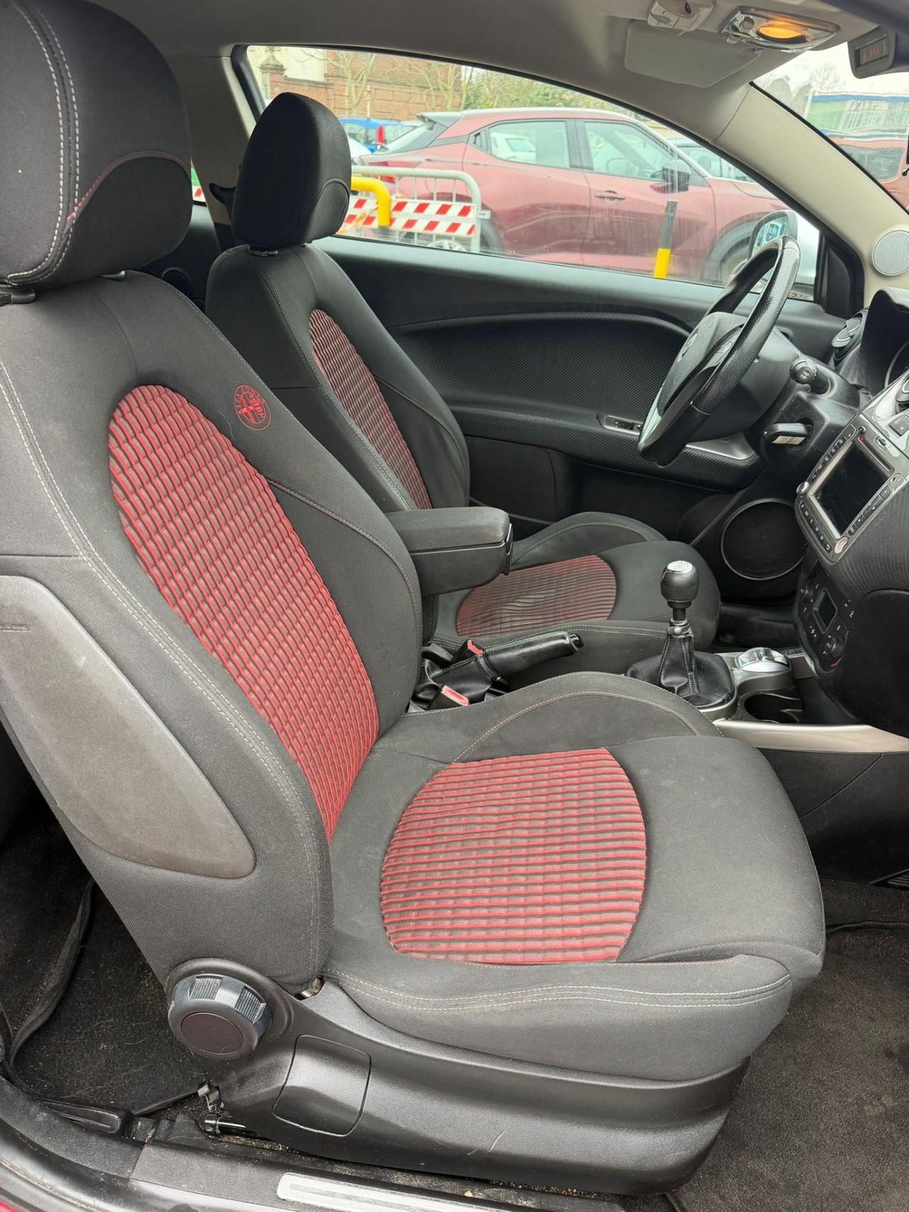 ALFA ROMEO MITO 1.4 BENZINA NEOPATENTATI