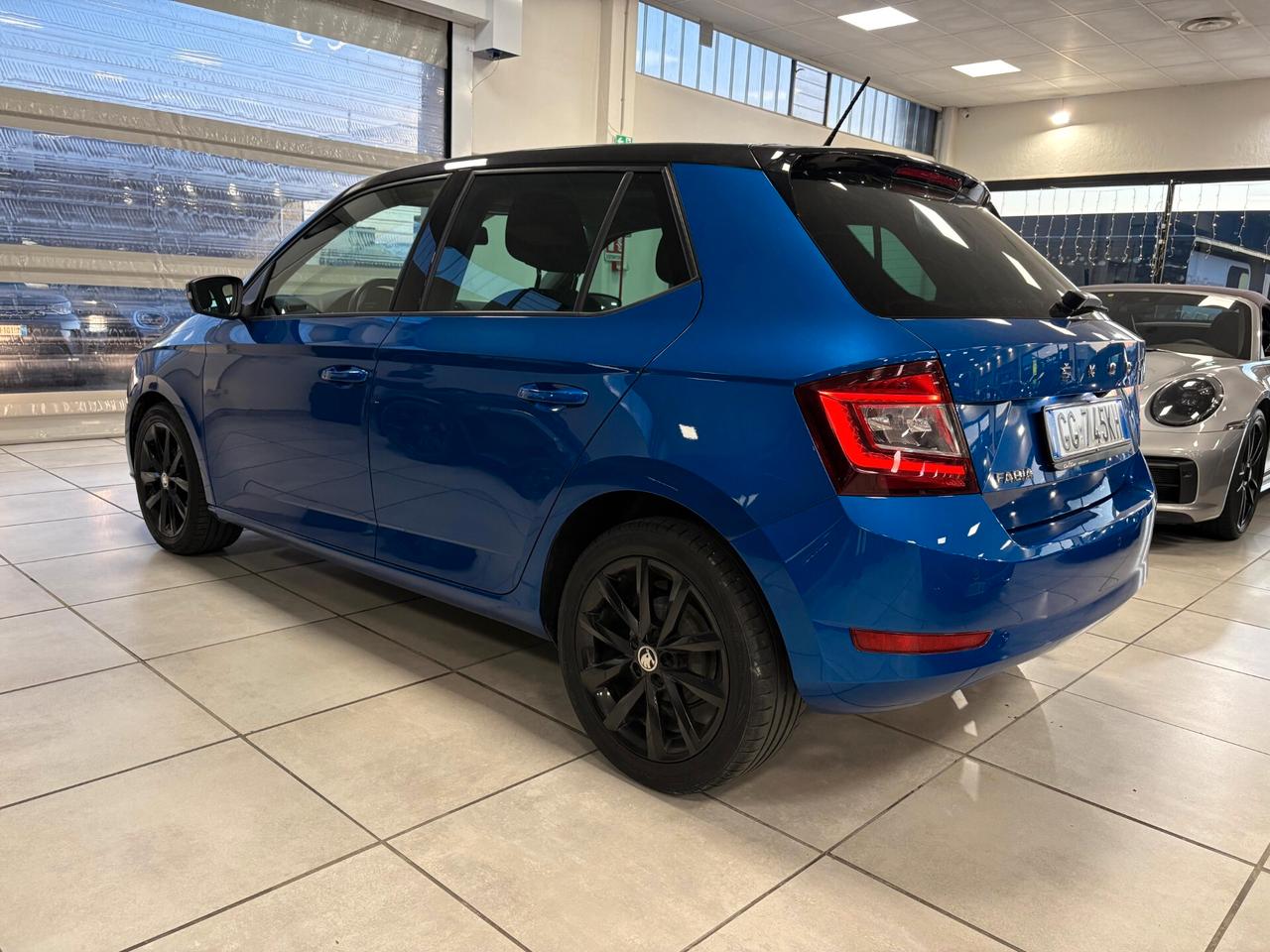 Skoda Fabia 1.0 MPI 60 CV Twin Color Nero