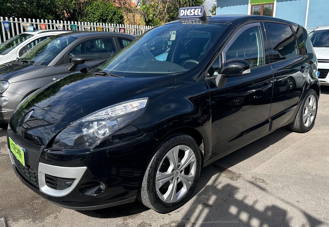 Renault Scenic X-Mod 1.5 dCi 110CV Luxe AUTOMATICO