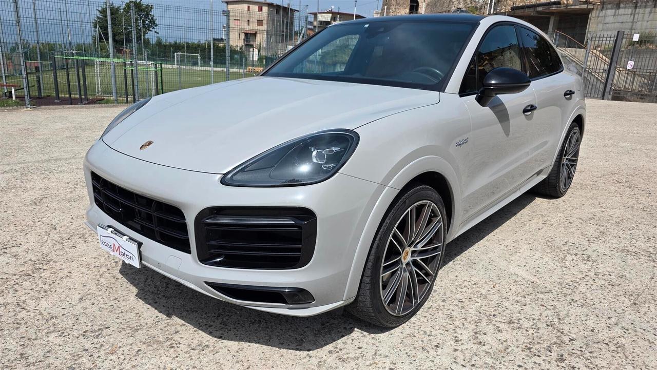 Porsche Cayenne Coupé 3.0 V6 E-Hybrid