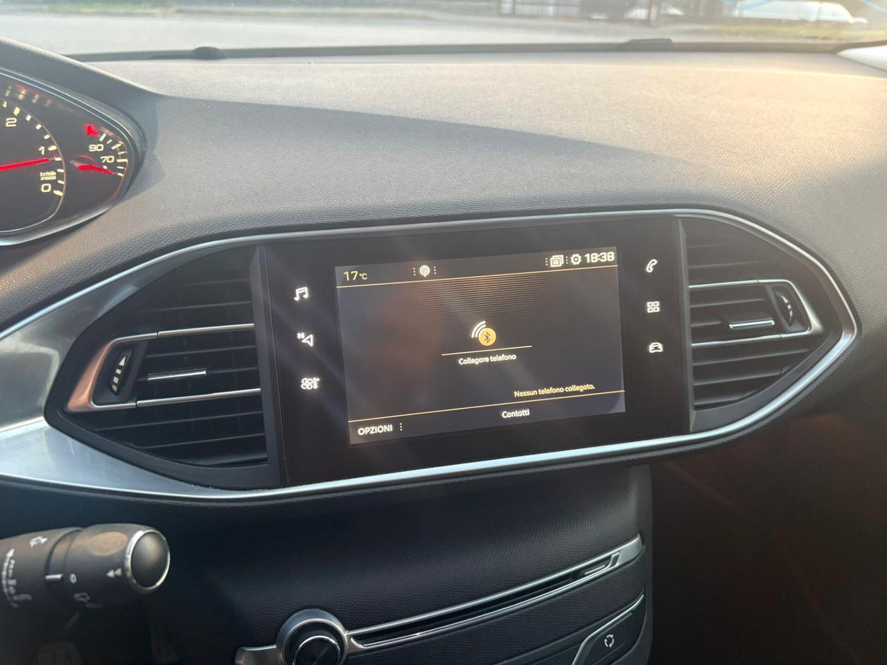 Peugeot 308 BlueHDi 120 S&S EAT6 Allure