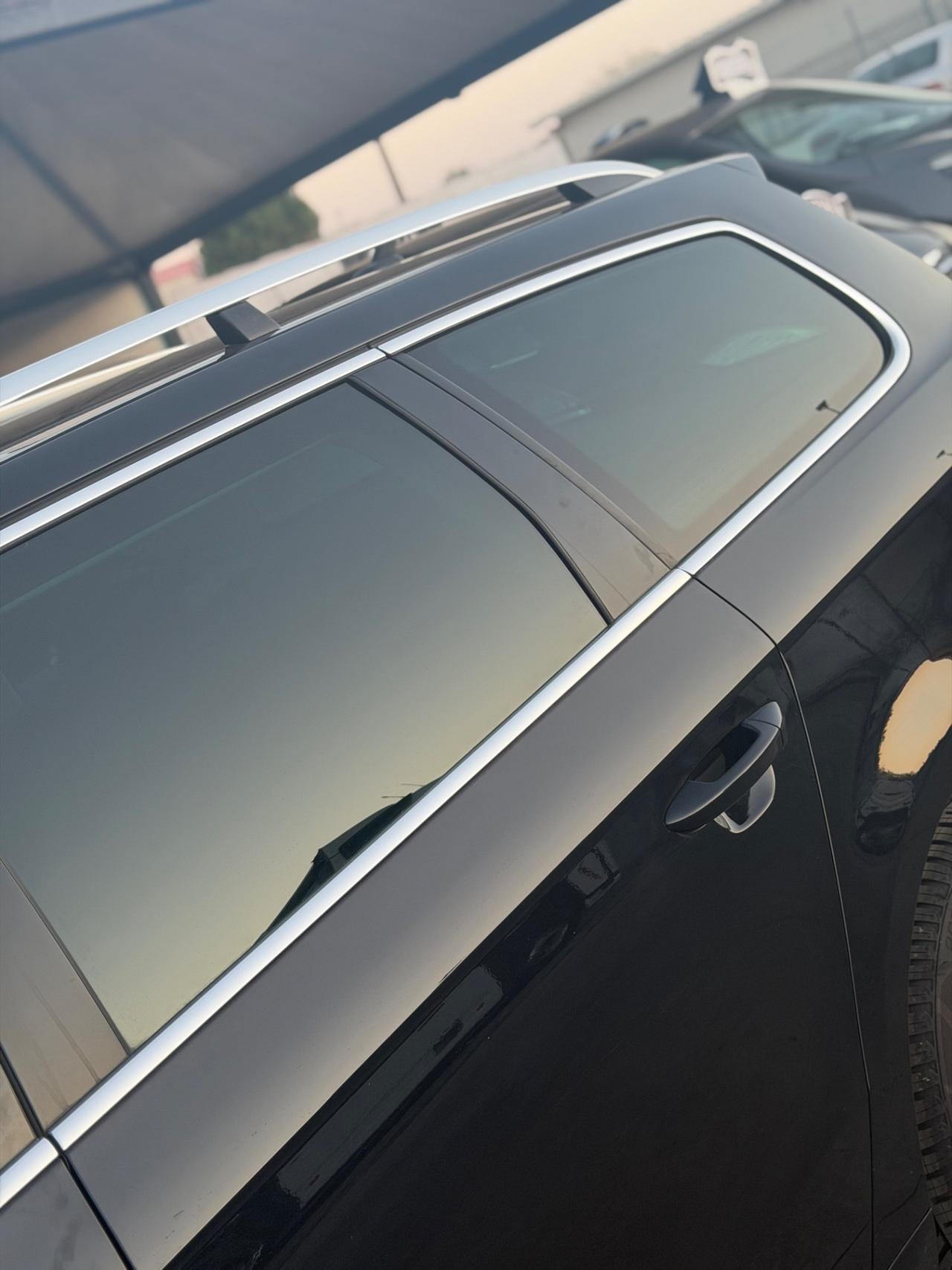 Volkswagen PASSAT 1.6 DIESEL 2011 - CARPLAY
