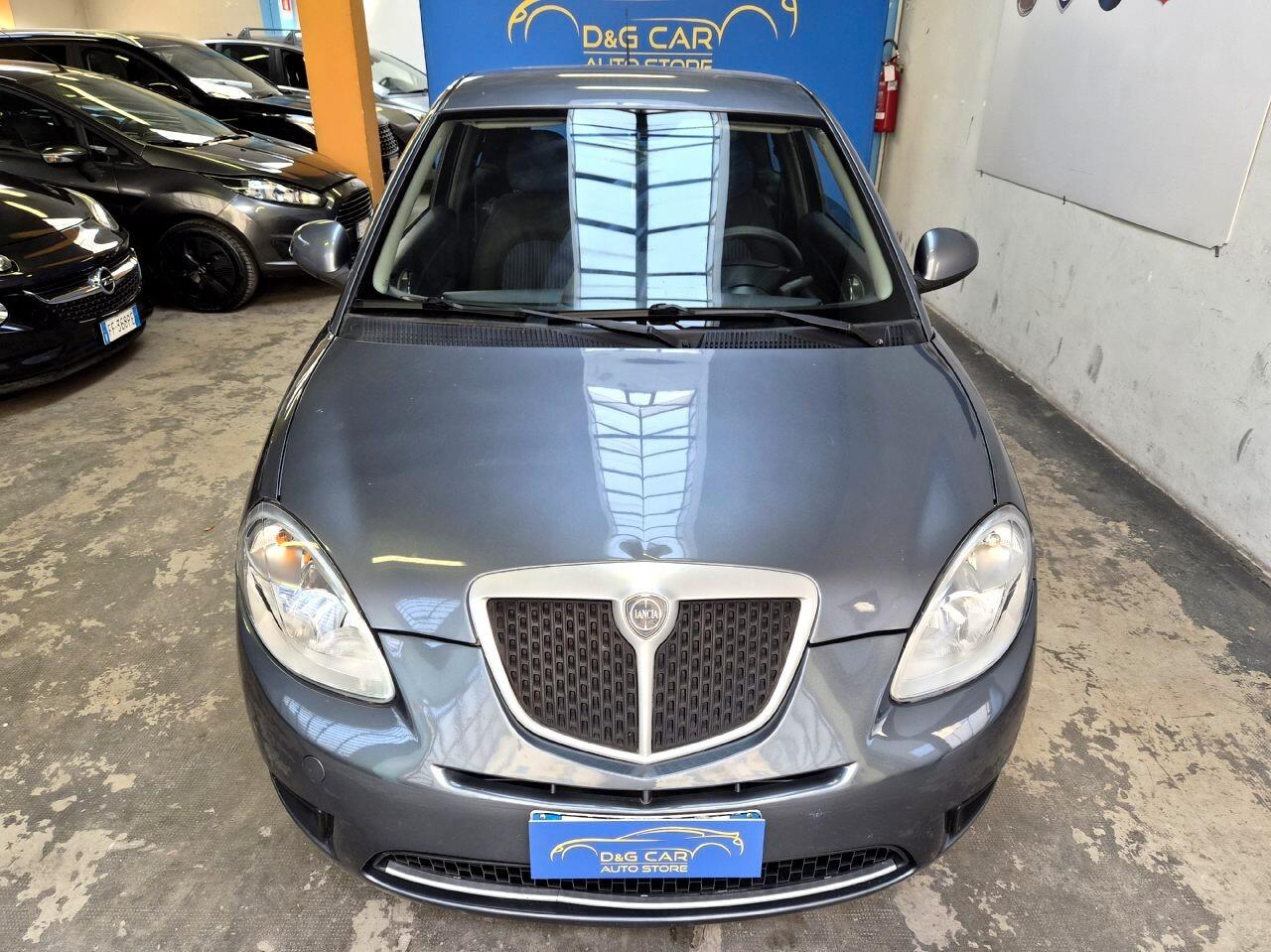Lancia Ypsilon 1.2 Argento