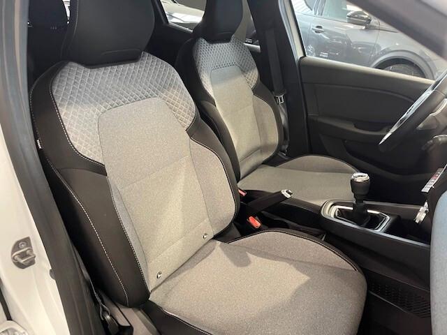Mitsubishi Colt 1.0L turbo 90 CV Invite