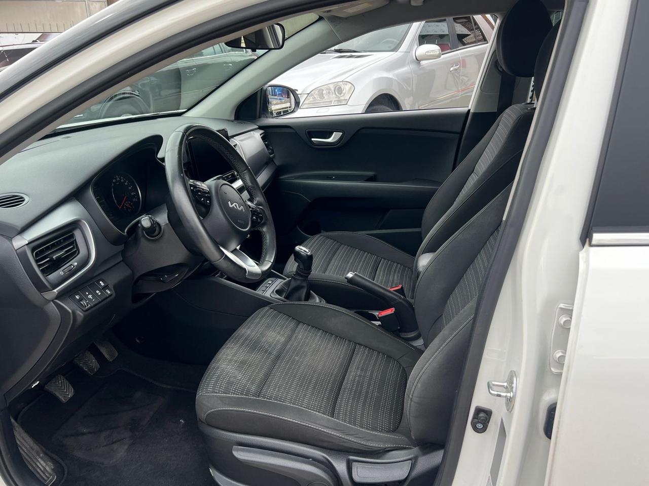 Kia Stonic 1.0 T-GDi 100 CV MHEV MT Style