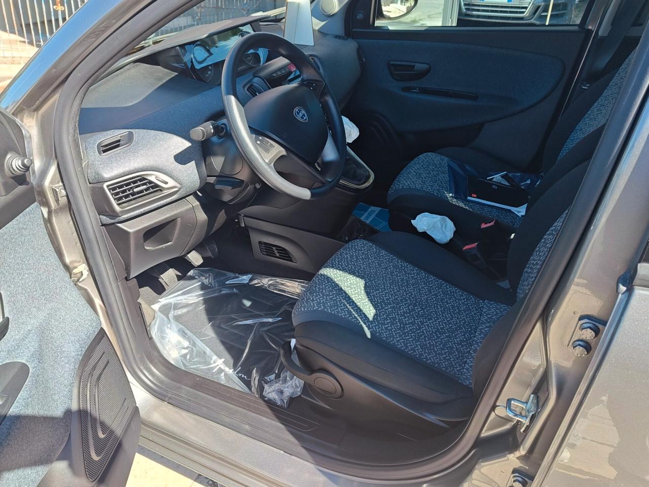 LANCIA YPSILON 1.2 69 CV 5P. GPL ECOCHIC ELEFANTINO BLU
