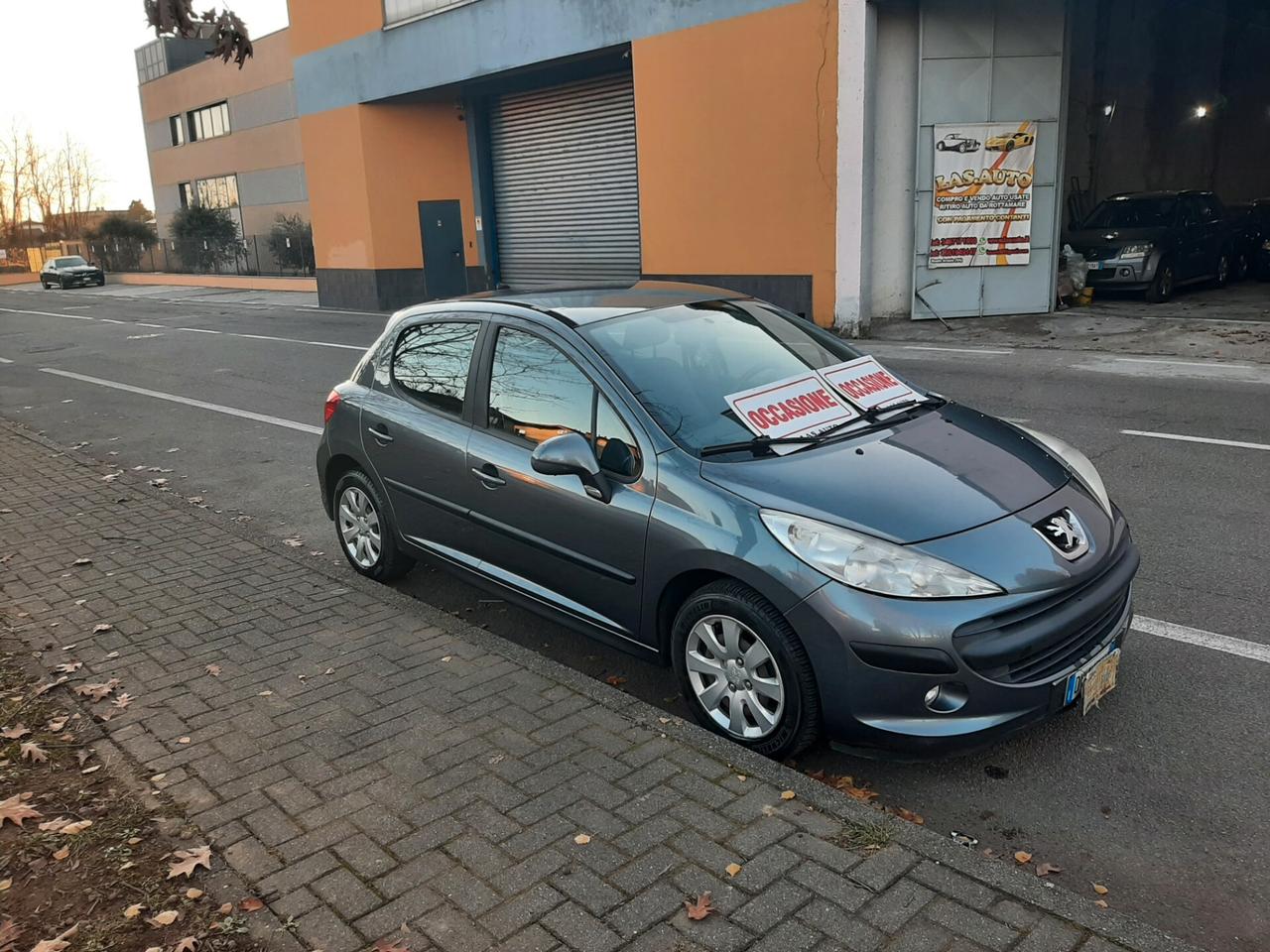 Peugeot 207 1.4 8V 75CV 5p. X Line ECO GPL X NEO PATENTATI A 3.999 EU