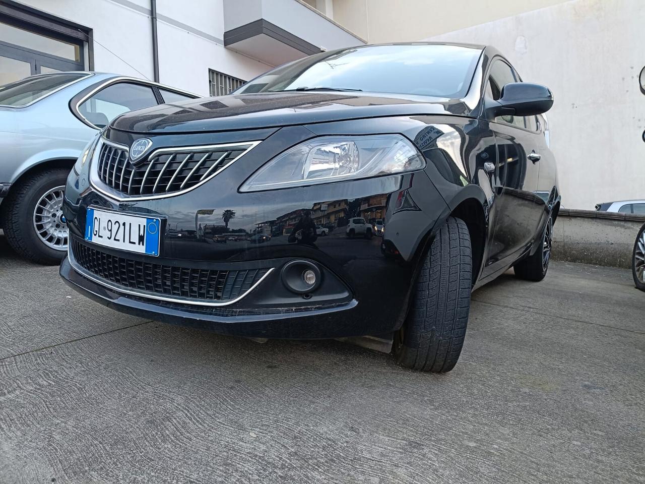 Lancia Ypsilon 1.0 FireFly 5 porte S&S Hybryd Gold -Apple CarPlay/Android Auto-