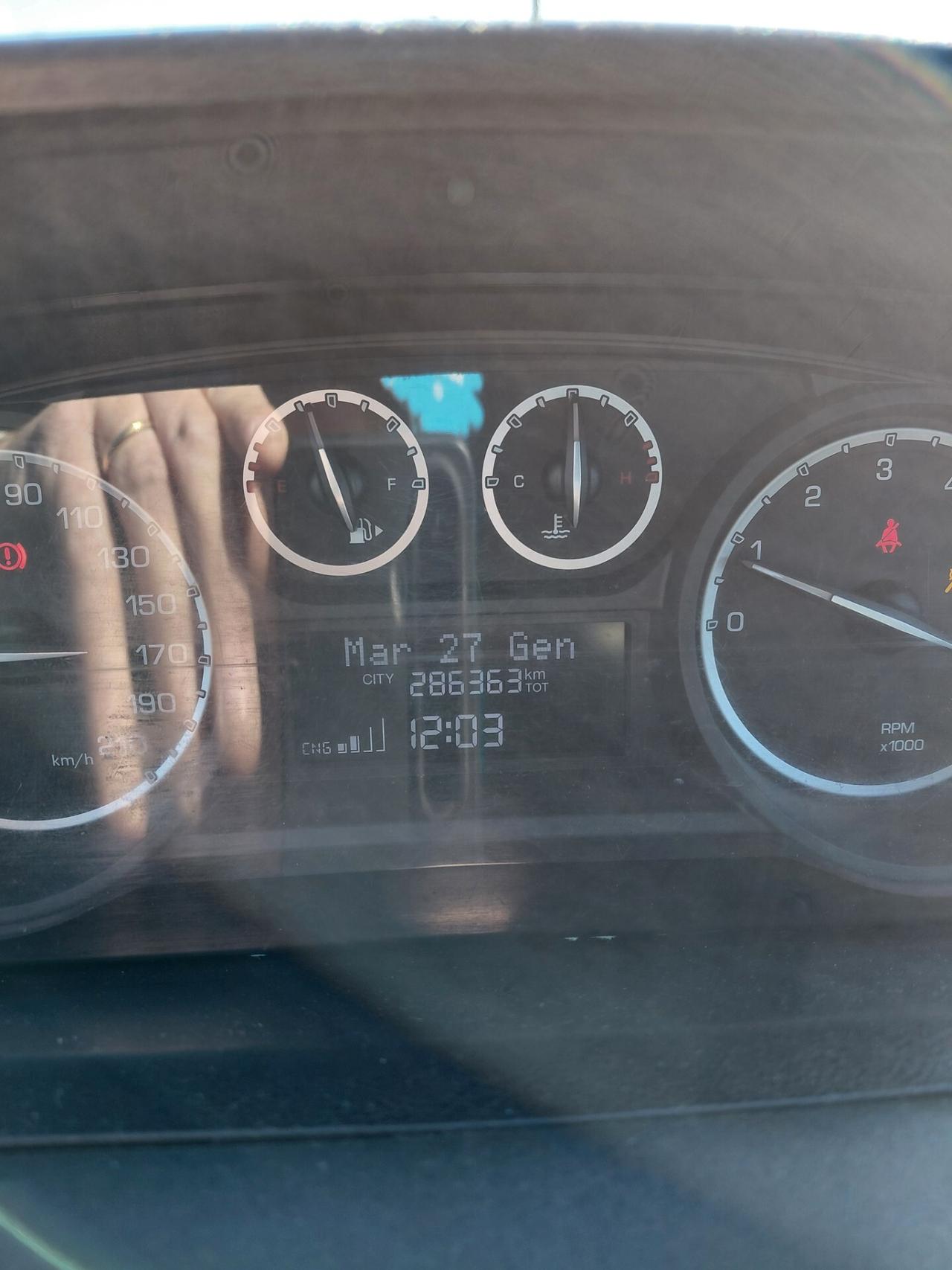 Lancia Ypsilon 0.9 TwinAir 85 CV 5 porte Metano Ecochic Gold