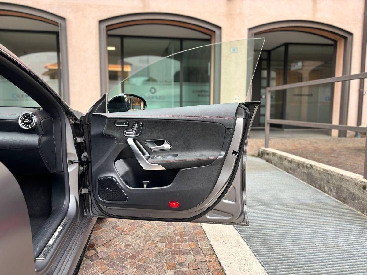 Mercedes CLA AMG Shooting Brake AMG 35 AMG Line Premium 4matic auto