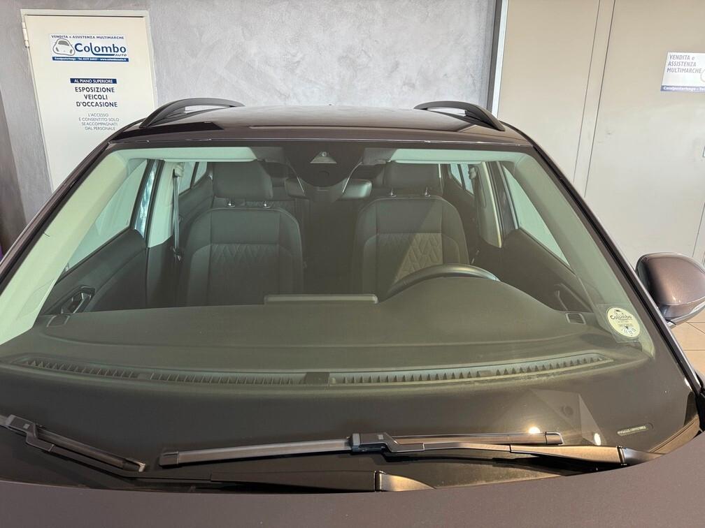 Volkswagen T-Cross 1.0 tsi Life 115cv dsg Led App conn 16" Neopat