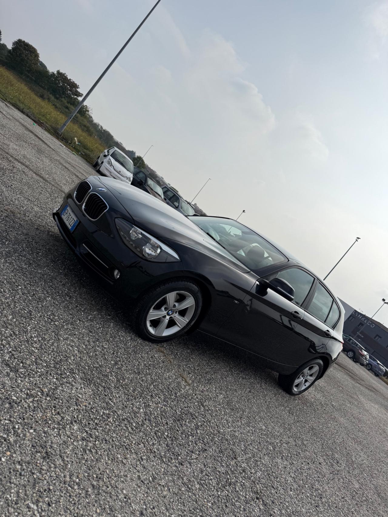 Bmw 116 116d 5p. Sport
