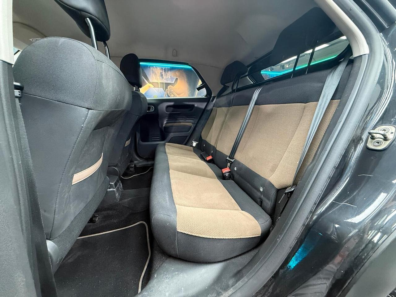 Citroen C4 Cactus BlueHDi 100 Shine (730) AUTOCARRO