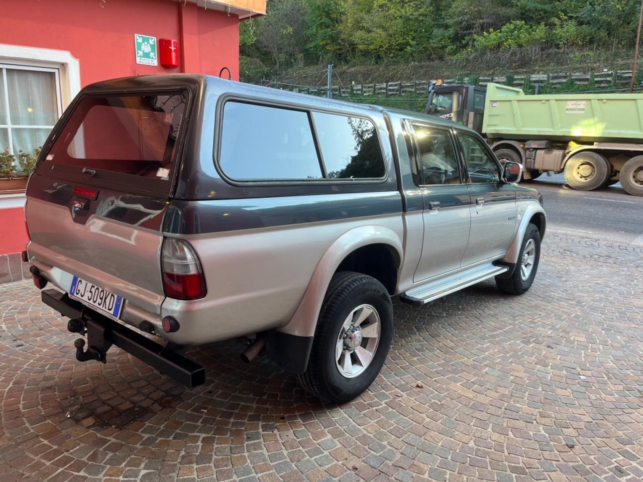 Mitsubishi L200 2.5 TD - GANCIO TRAINO