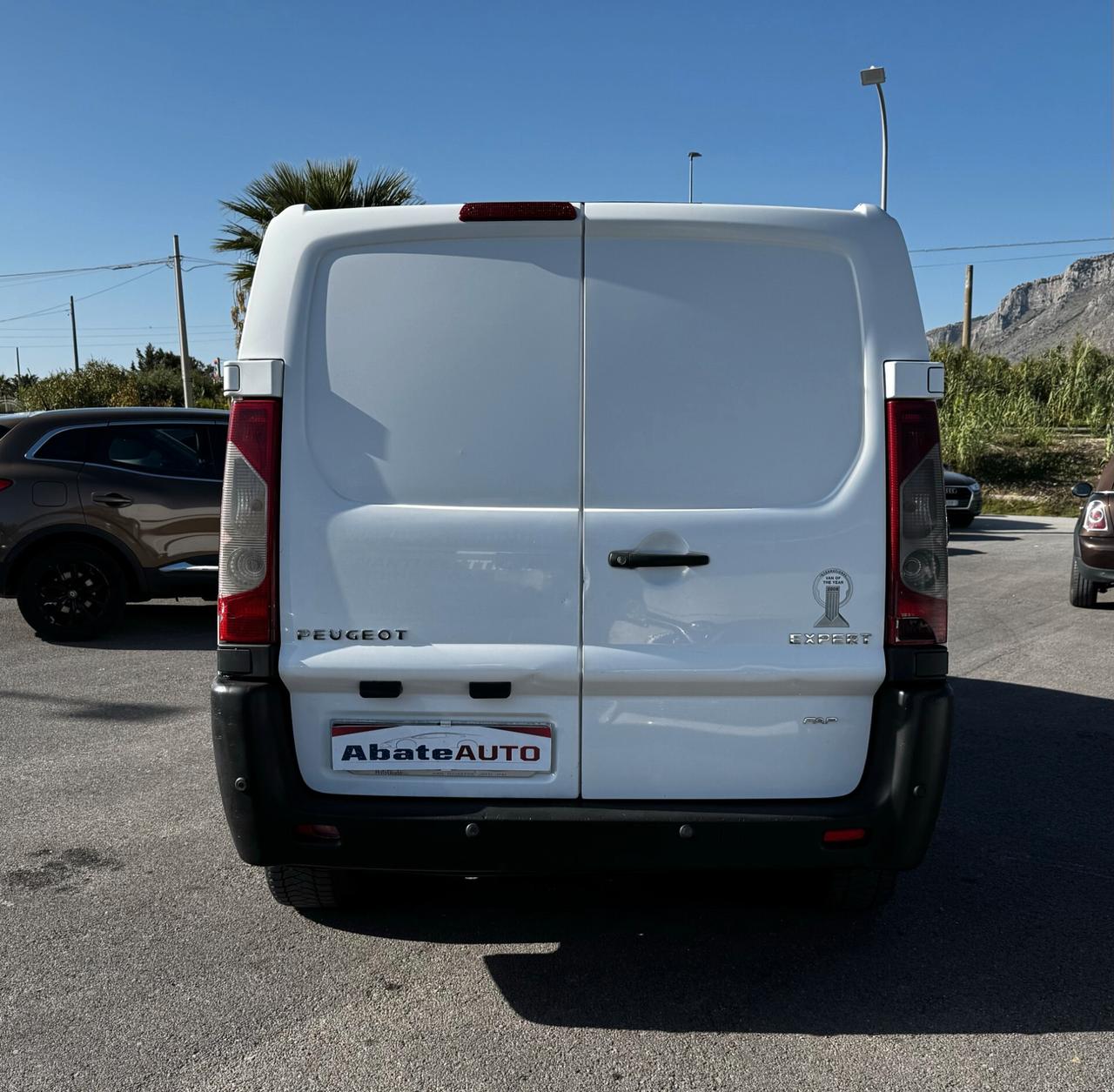 Peugeot Expert 2.0 HDi 136CV FAP PC-TN 12Q Furgone