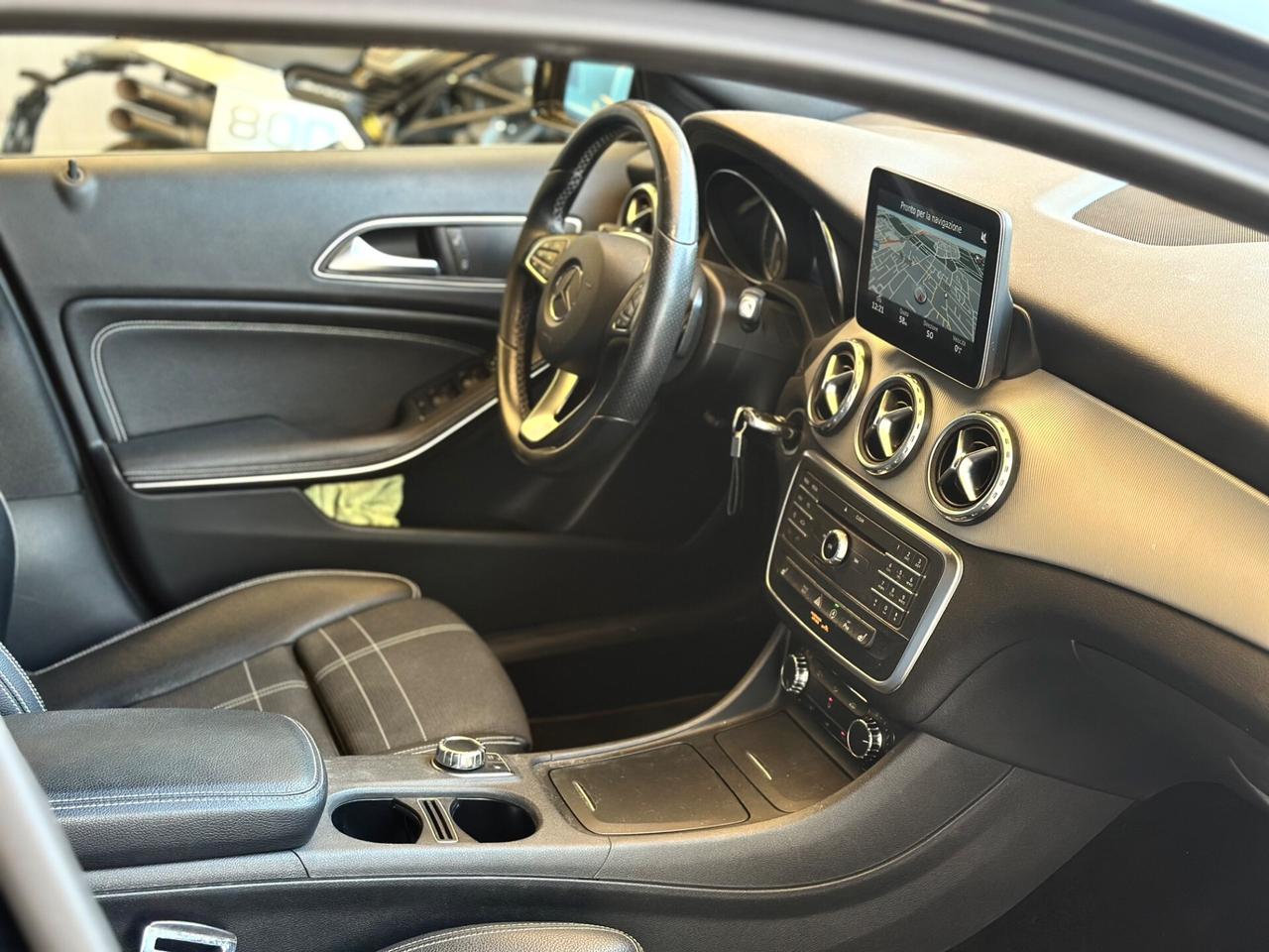 Mercedes-benz GLA 180 d Automatic Sport