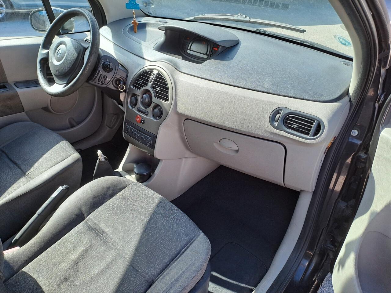 Renault Modus 1.2 16V Dynamique