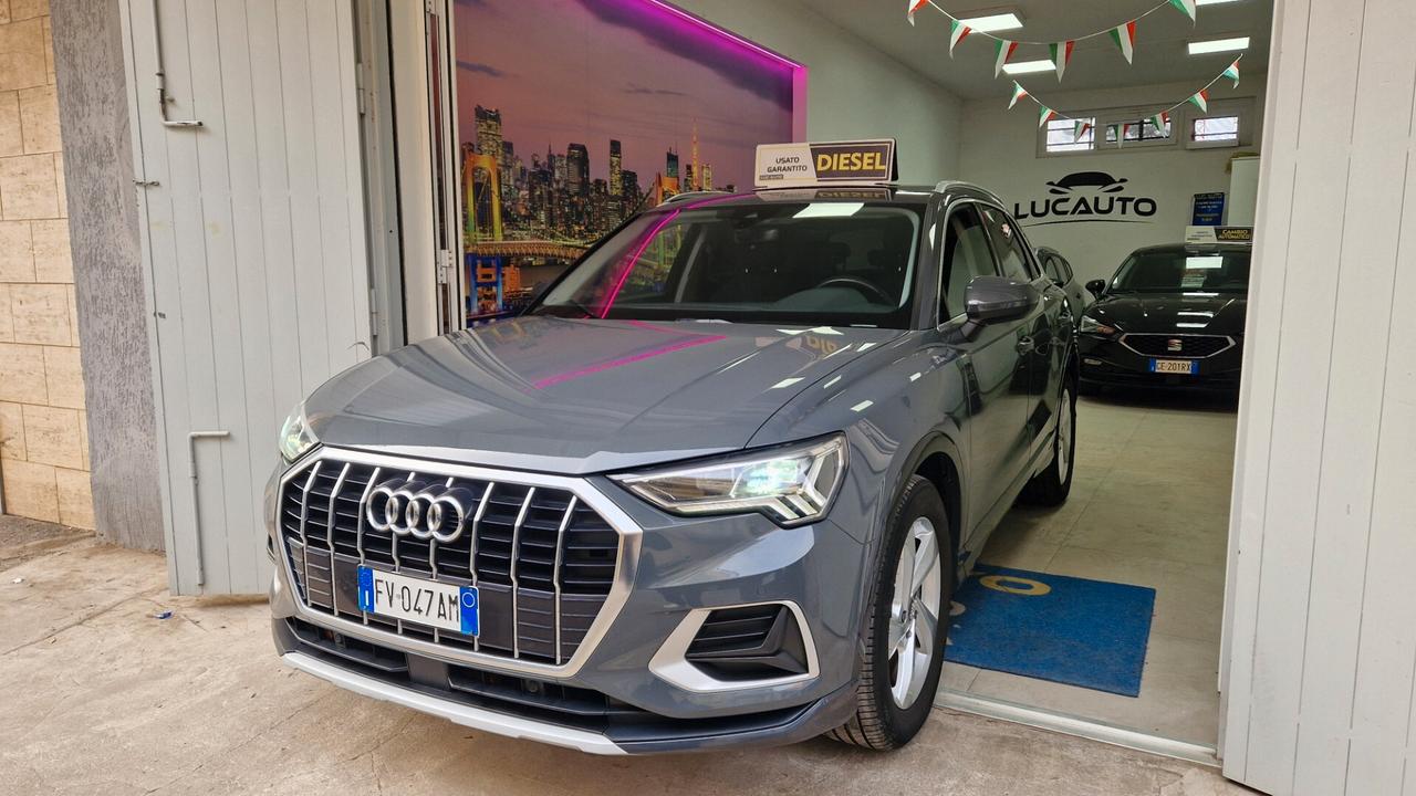Audi Q3 2.0 TDI 150 CV S tronic Sport