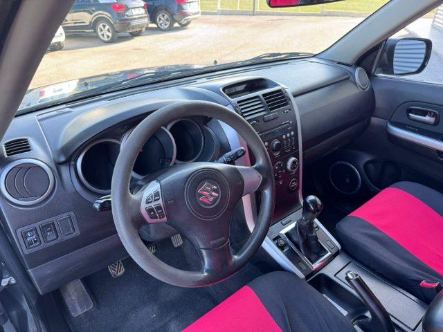 SUZUKI Grand Vitara 1.9 DDiS 5 porte 4X4 TRAZIONE INTEGRALE GANCIO TRA
