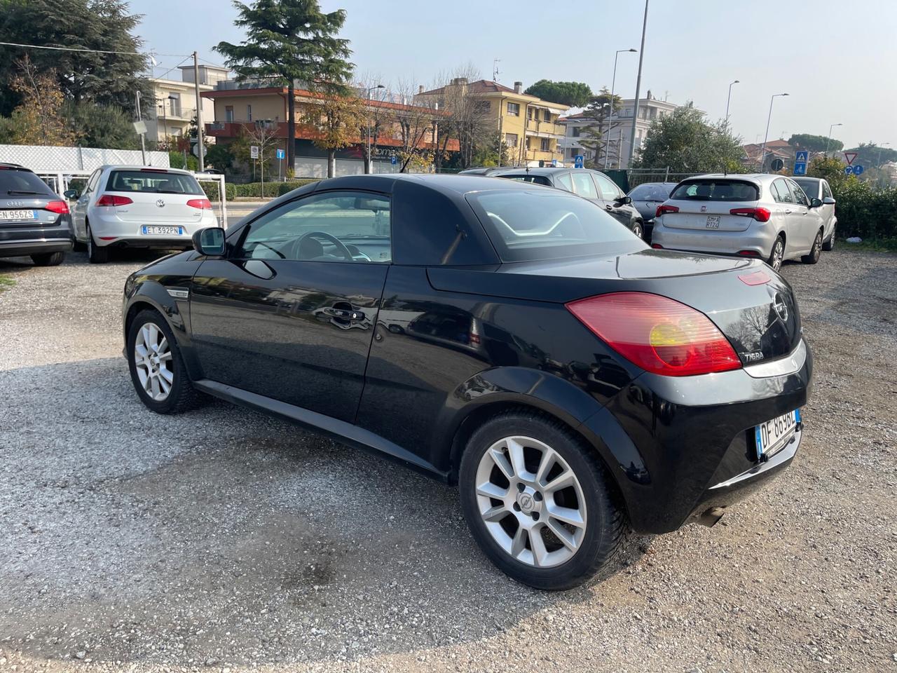 Opel Tigra TwinTop 1.3 CDTI Sport