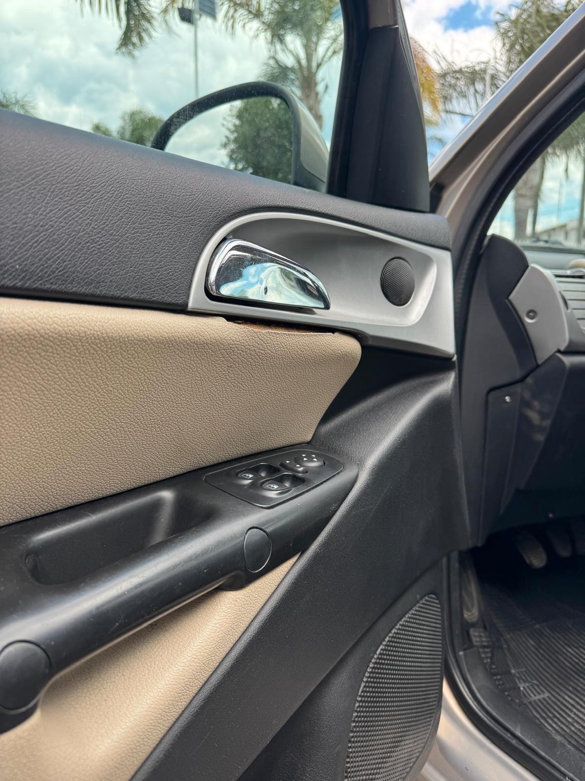 Lancia Ypsilon 1.4 Platino Ecochic GPL