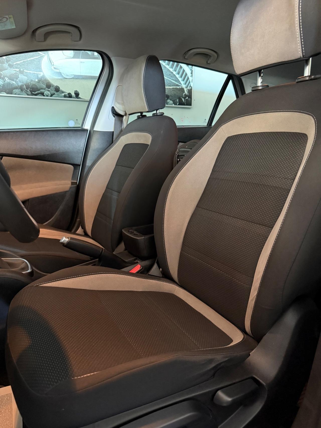 Fiat Tipo 1.6 Mjt S&S SW Lounge 2017