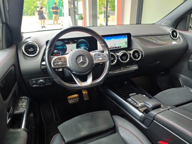 MERCEDES-BENZ GLA 200 d Automatic Premium AMG Line 19" MBUX LED Performa