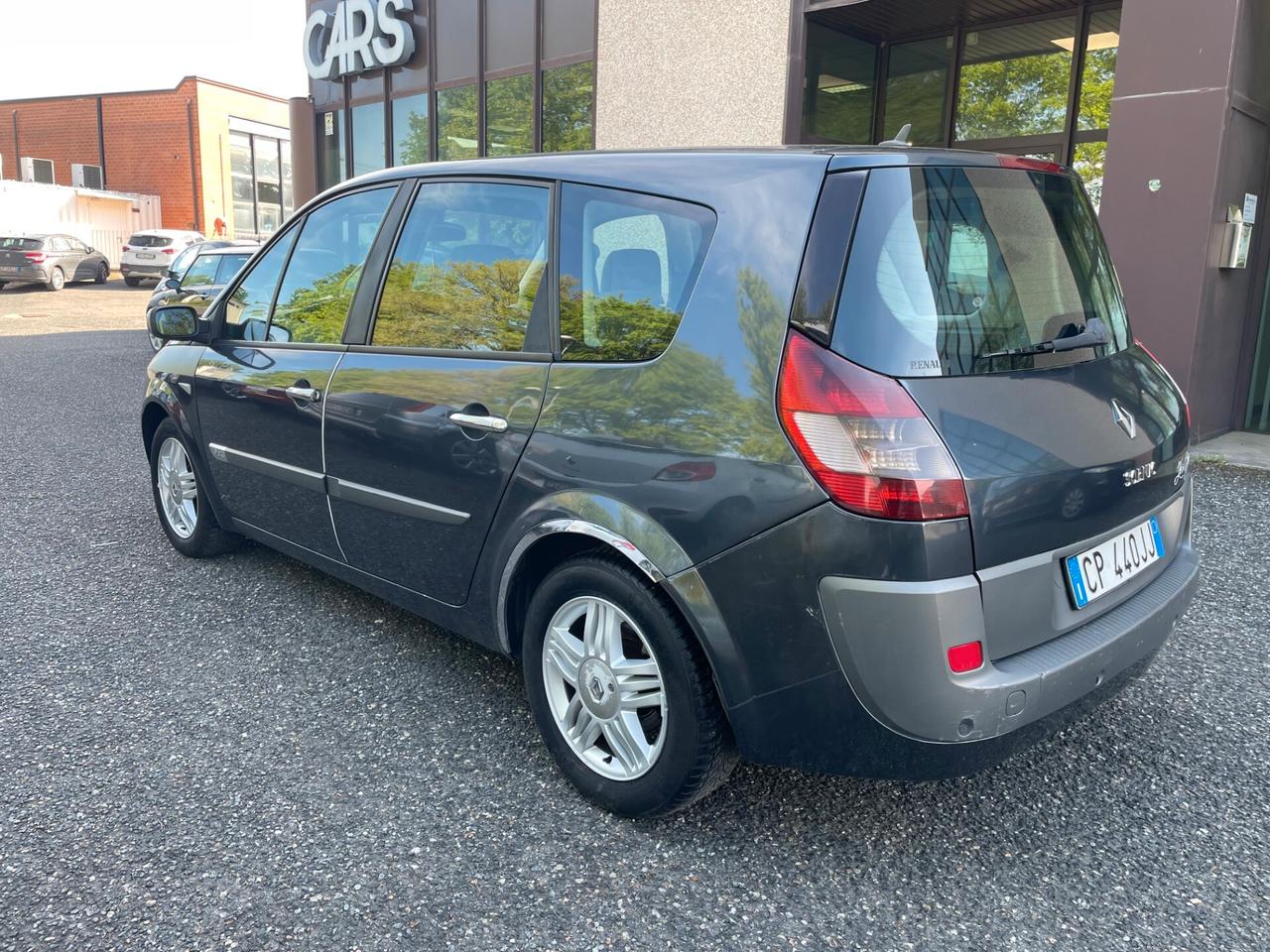 Renault Scenic Scénic 1.9 dCi Luxe Dynamique