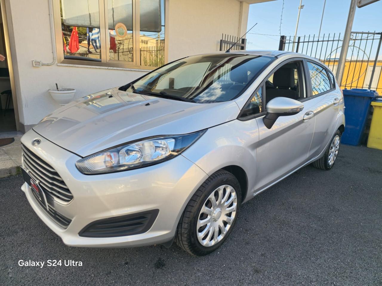 Ford Fiesta 1.5 TDCi 75CV 5 porte