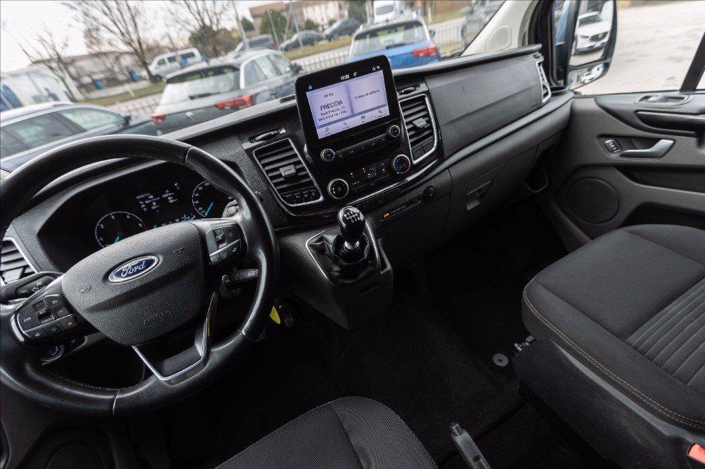 FORD transit custom 300 2.0 tdci 170cv Titanium d.cab. L1H1 E6.2 del 2022