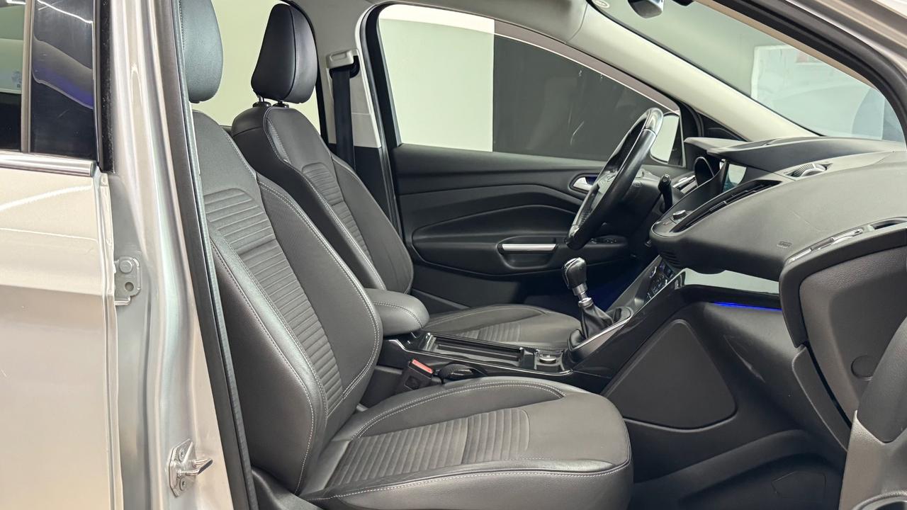 Ford Kuga 1.5 TDCI 120 CV S&S 2WD Titanium-2018