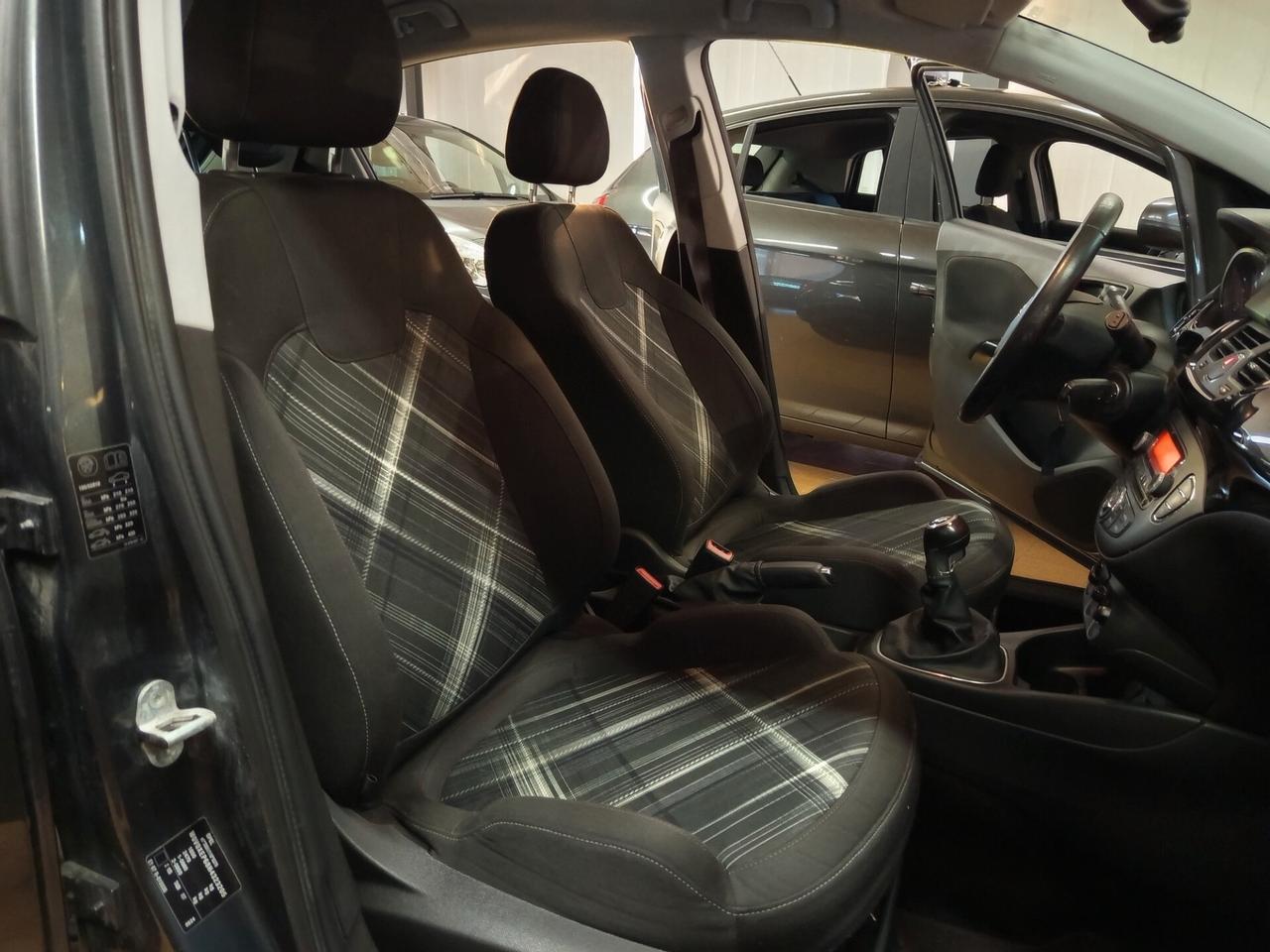 Opel Corsa 1.4 90CV GPL Tech 5 porte Innovation