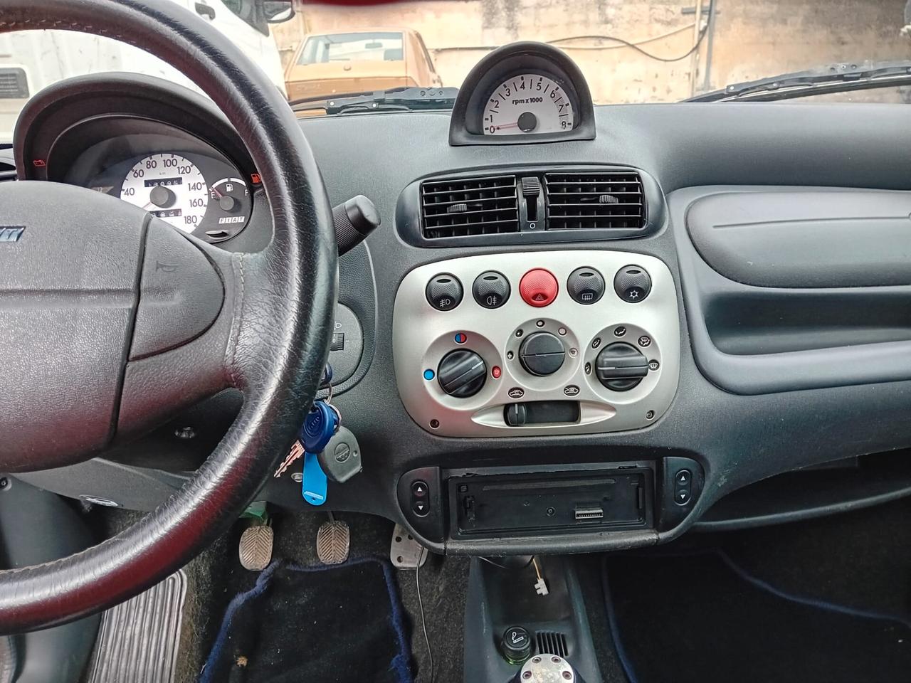 Fiat Seicento 1.1i cat Sporting versione Schumacher