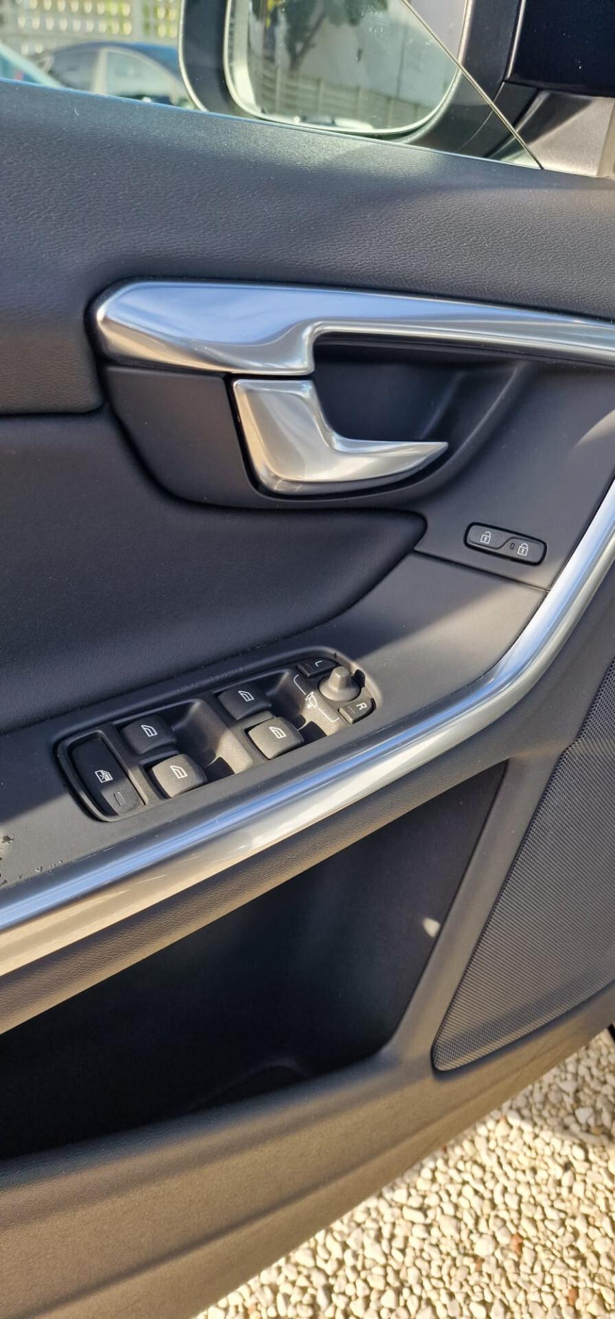 Volvo V60 D3 Geartronic Summum 2012 CRONO CASA MADRE