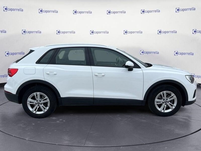 Audi Q3 35 TDI S tronic Business