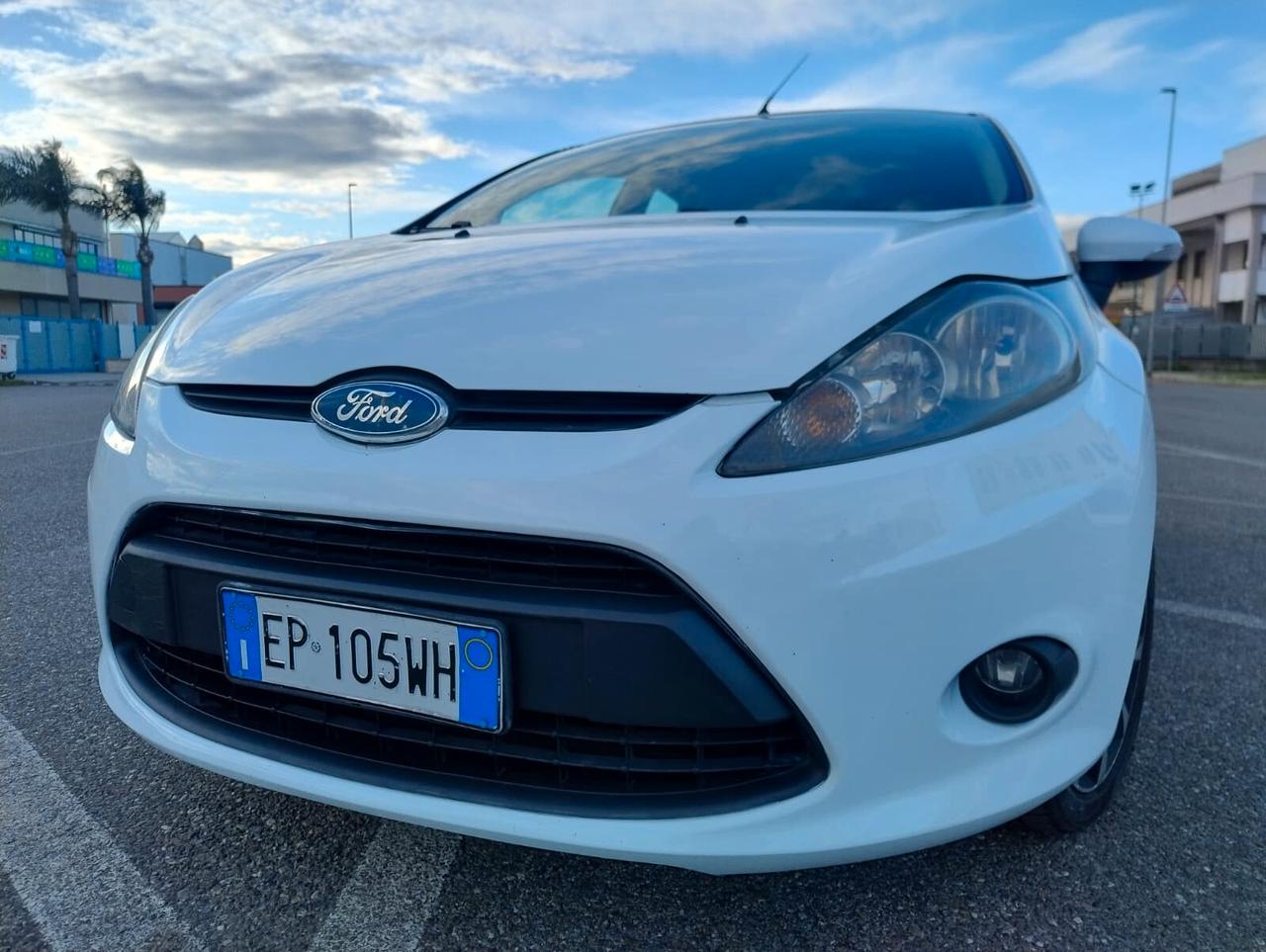 Ford Fiesta Fiesta+ 1.4 TDCi 70CV 5p. N1 Business